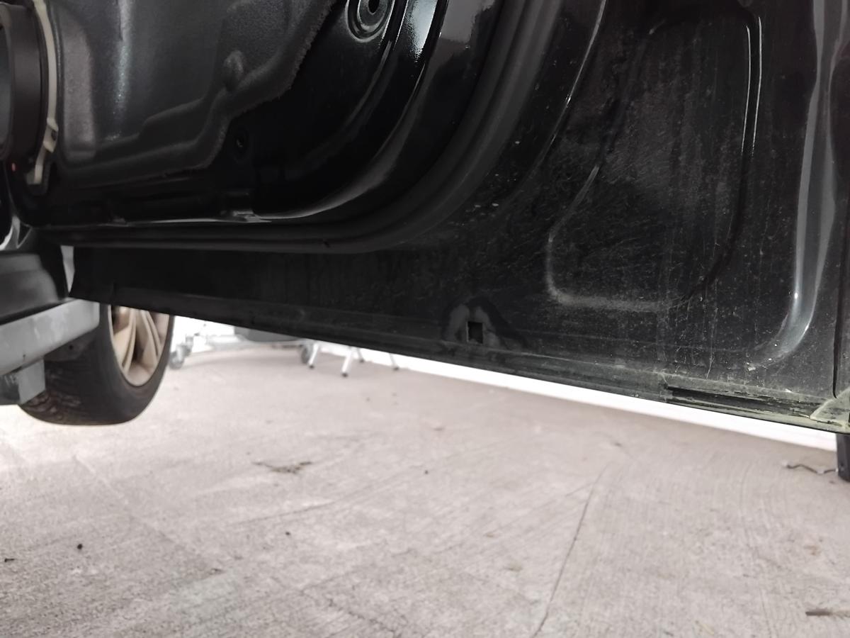 Ford Grand C-Max II T&uuml;r vorn rechts Beifahrert&uuml;r Panther-Schwarz BJ2012
