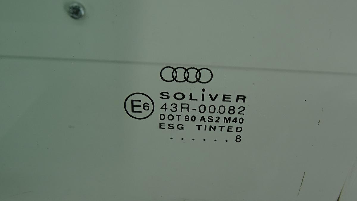 Audi A3 Türscheibe links in grüncolor Bj1998 3 Türig A3 8L