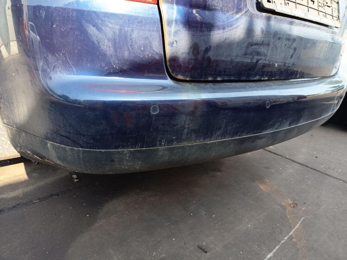 VW Touran 1T original Sto&szlig;stange hinten LB5N Indigoblau PDC vor Facelift Bj 06