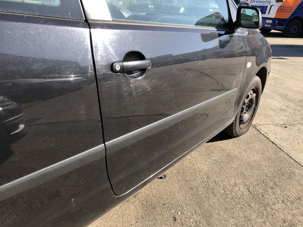 VW Polo 9N 9N1 Tür von rechts Beifahrertür Rohbau LC9Z Black Magic Perl 3trg