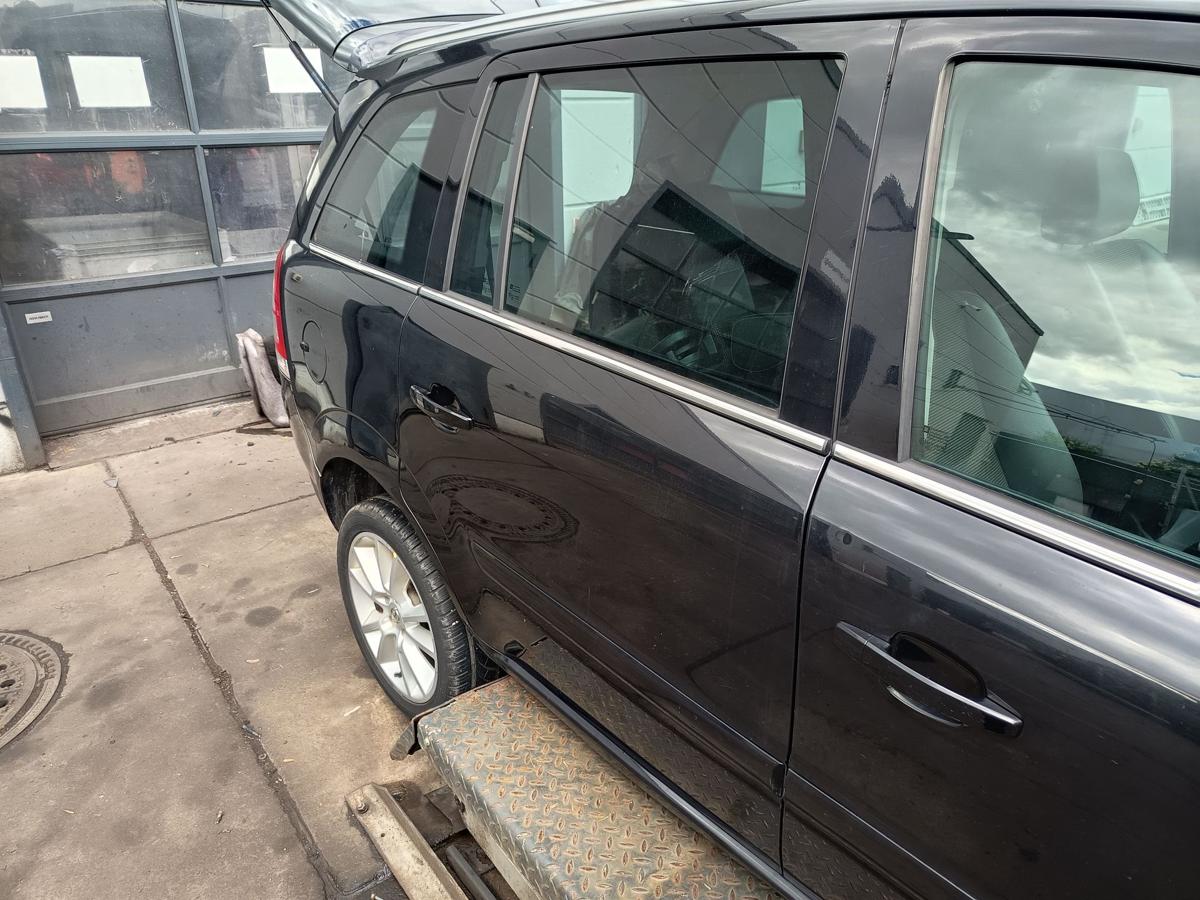 Opel Zafira B original T&uuml;r hinten rechts Z20R Saphirschwarz Baujahr 2011