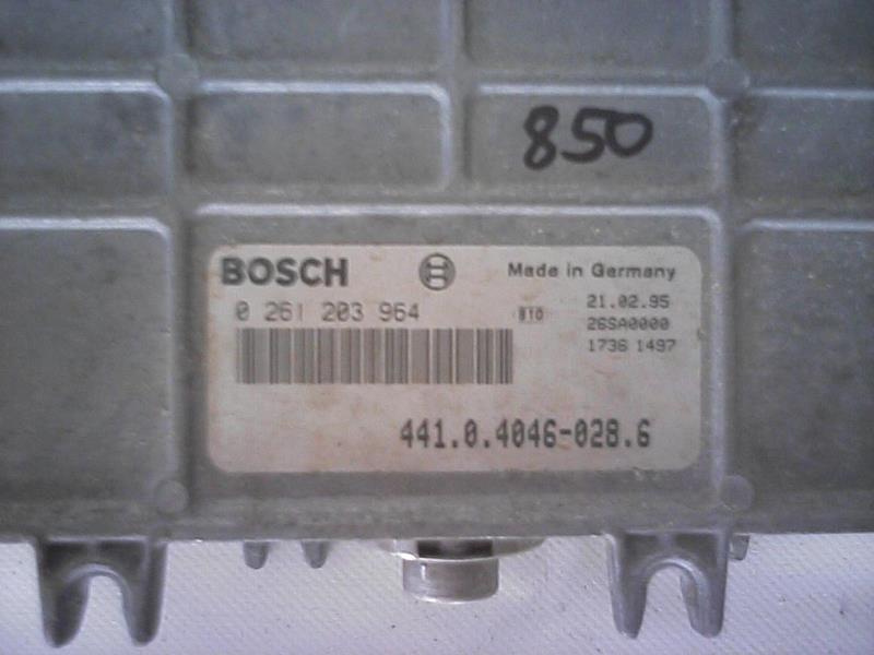 Skoda Felicia BJ: 1995 Steuergeraet Motor 441040460286 BOSCH 0261203964