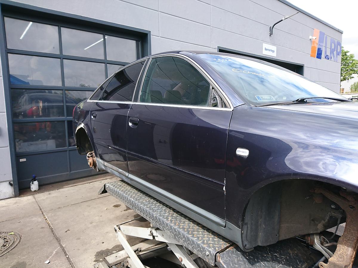 Audi A6 4B Limo orig Tür vorn rechts Beifahrertür Z5L Mingblaumet Bj 99