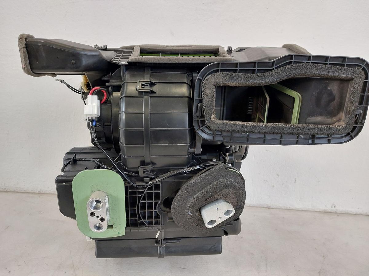 Nissan Leaf ZE1 40kWh Gebl&auml;sekasten Heizungsgel&auml;se W&auml;rmetauscher Gebl&auml;semotor