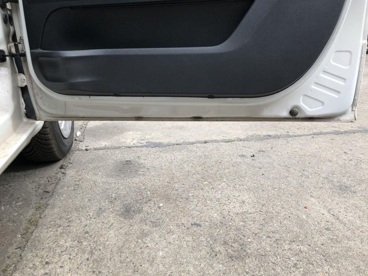 Skoda Fabia 2 5J Tür vorn rechts Beifahrertür Rohbau LF9E Candyweiss 06 bis 14