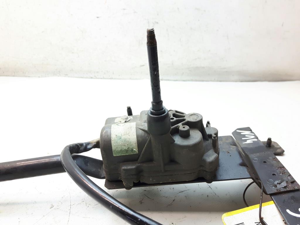 Nissan Sunny N14 Wischermotor Scheinwerfer links BJ1993