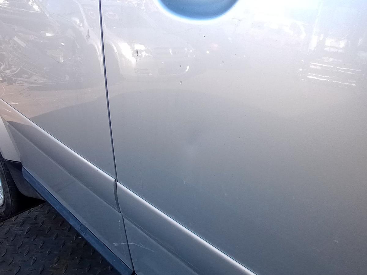 Audi A2 orig Tür vorn rechts Beifahrertür LY7W Silber Bj 2000