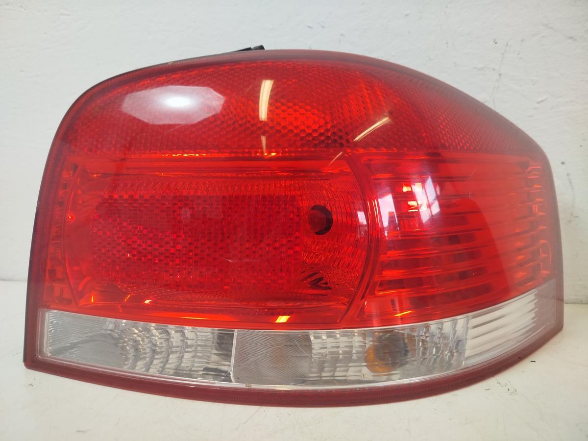 Audi A3 8P R&uuml;ckleuchte rechts R&uuml;cklicht Heckleuchte nur 3 t&uuml;rer bis 2008