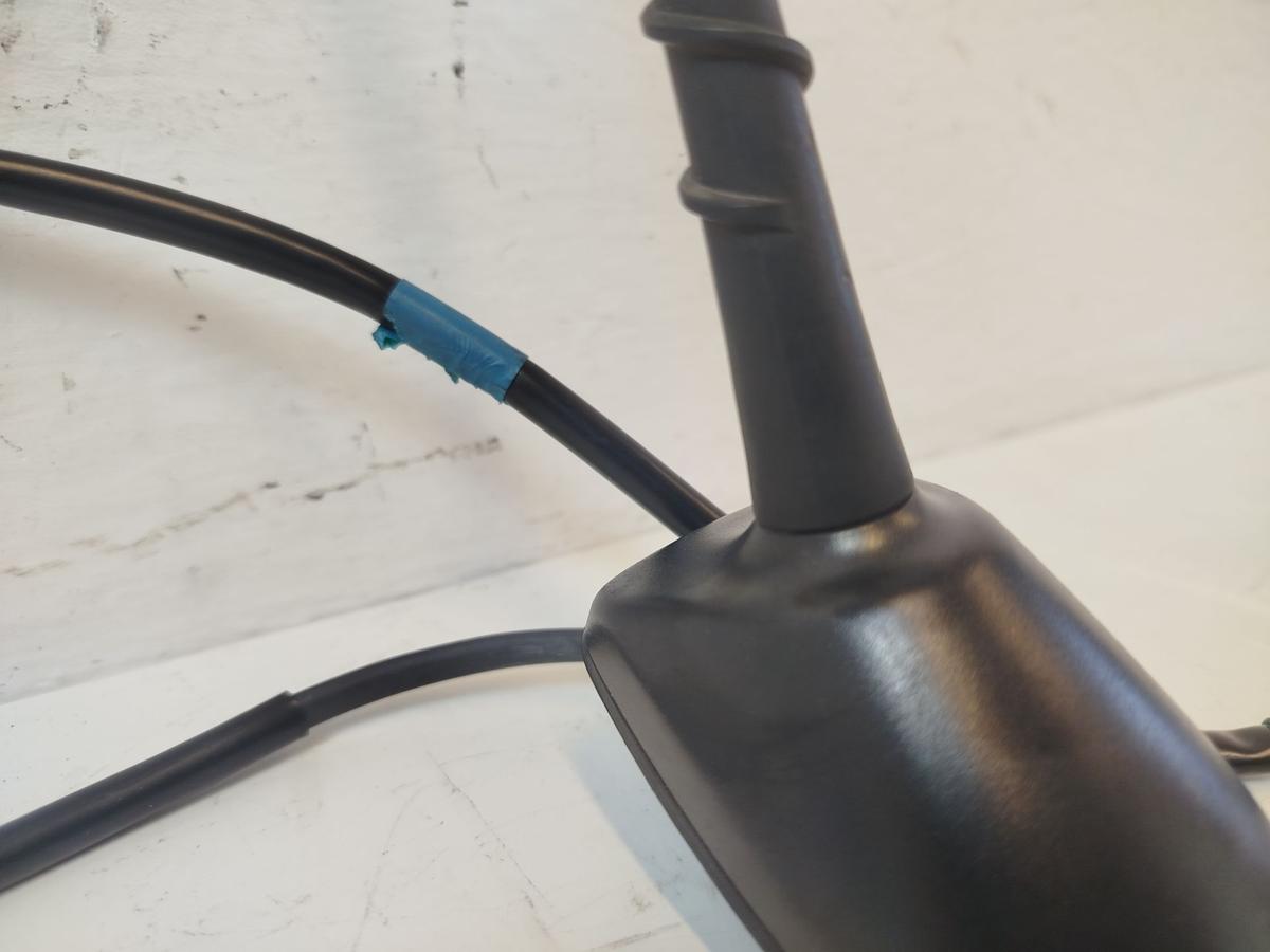 Toyota Yaris XP13 Dachantenne Antenne Antennenfu&szlig;