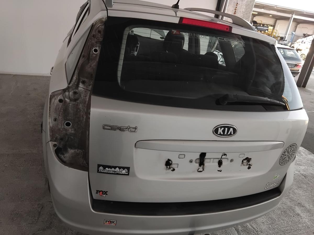Kia Ceed Kombi ED SW Heckklappe 9S Machine Silver mit Scheibe BJ2007