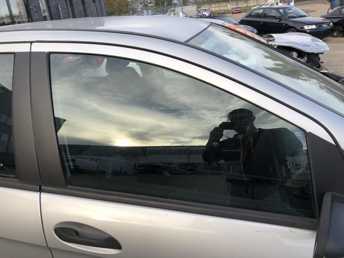 Mercedes A Klasse W169 bis 08 Türscheibe vorn rechts Beifahrertür nur für 5trg