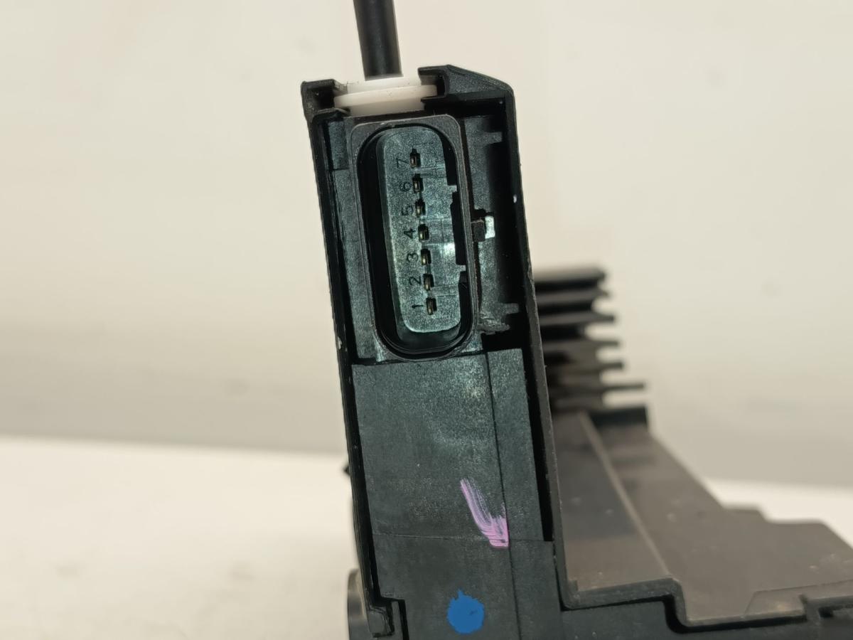 Citroen C4 II 2 Picasso SpaceTourer original T&uuml;rschloss vorn links Baujahr 2018