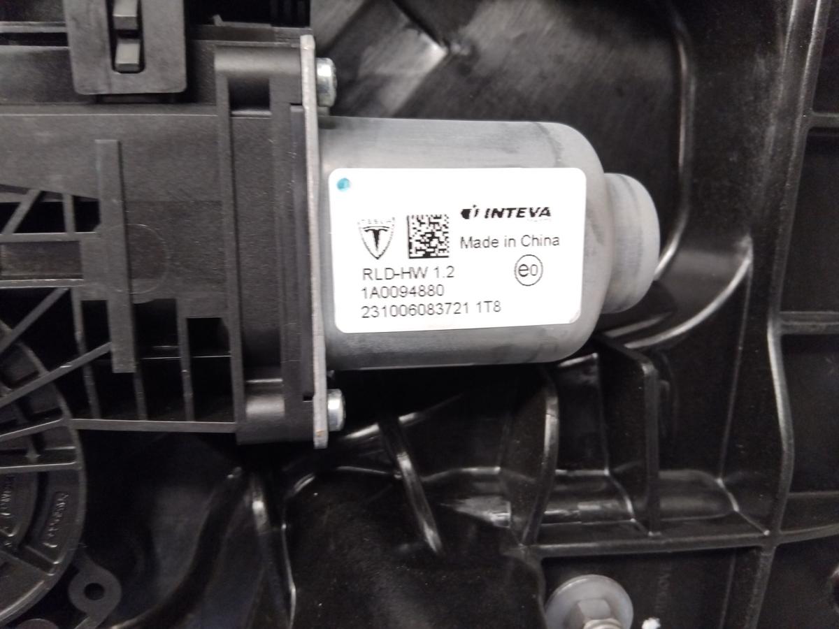 Tesla Model 3 original Fensterheber hinten links elektrisch 1773981-00-G BJ2024