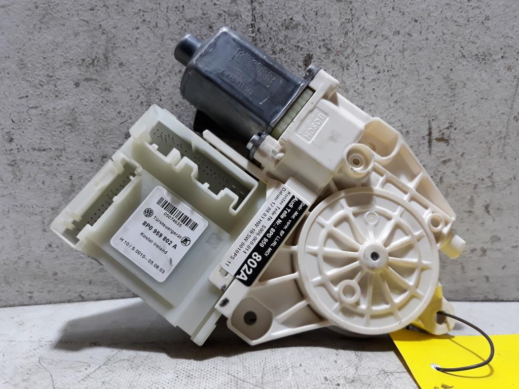 Audi A3 8P BJ 2003 Fensterhebermotor vorn rechts 3-türer 8P0959802A