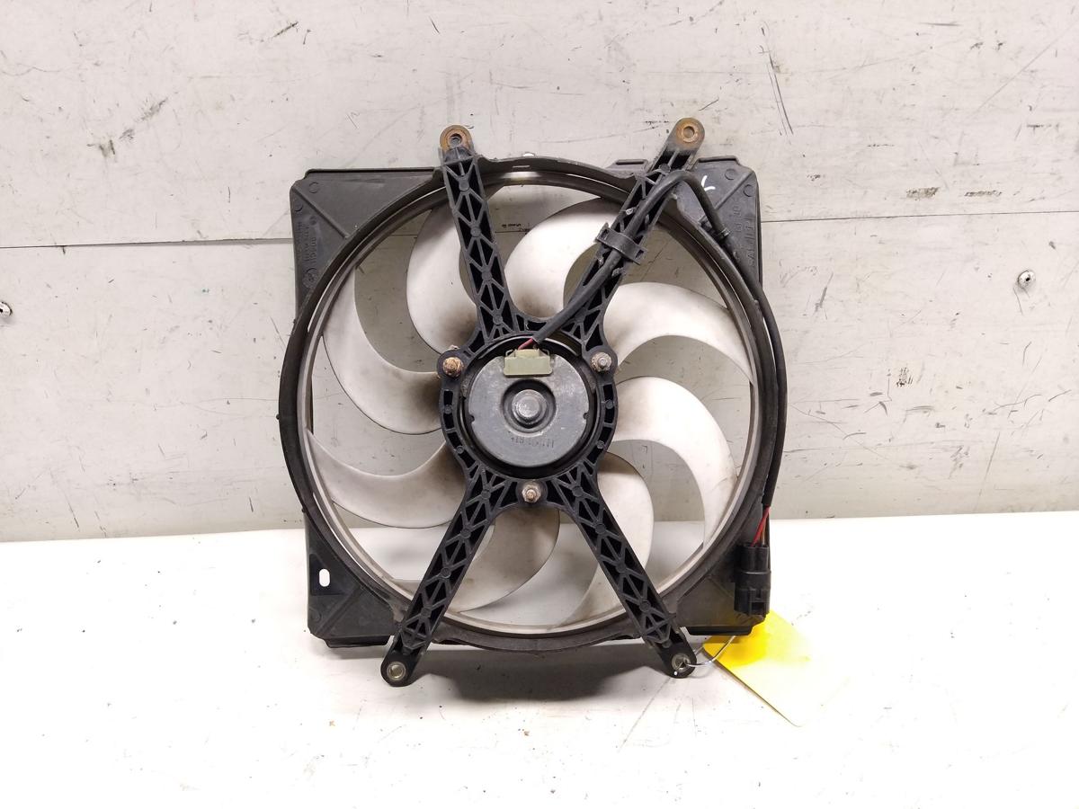 Toyota Avensis T22 original Elektrol&uuml;fter links mit Zarge 1.8 95kw 1ZZ BJ2002