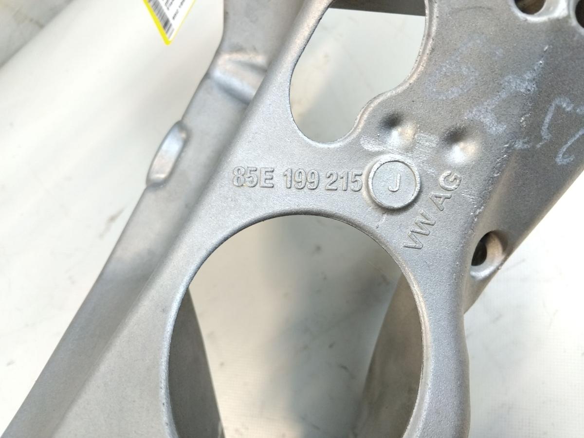 Porsche Macan 2 Turbo Typ XAB 95C original Motorträger 85C199215J Bj.2024