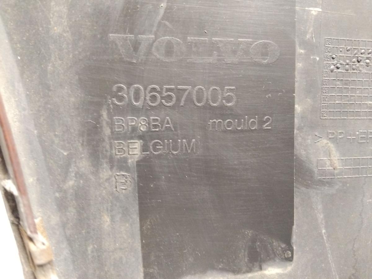 Volvo S40 V50 original Sto&szlig;f&auml;nger Sto&szlig;stange vorn 478 Maple Red BJ2006