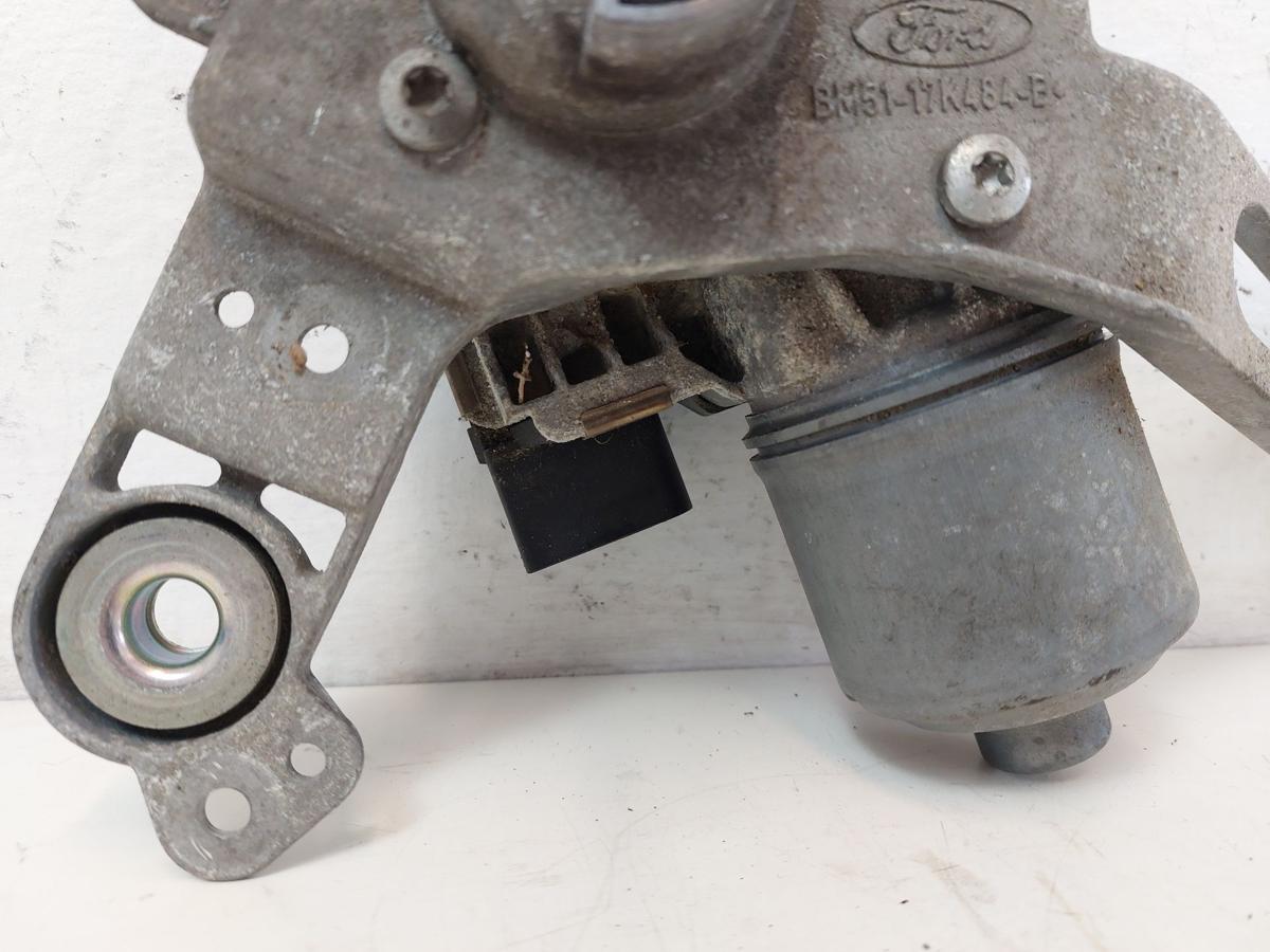Ford Focus DYB CEW Turnier Wischermotor vorn rechts Scheibenwischermotor Bosch