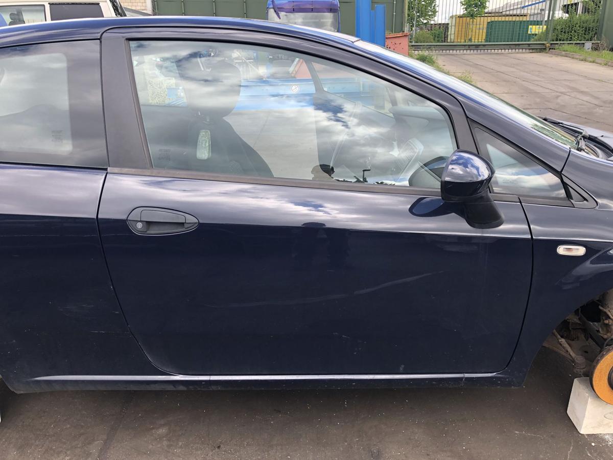 Fiat Grande Punto 199 original Tür rechts Beifahrer 475 RocknRoll Bj 2009
