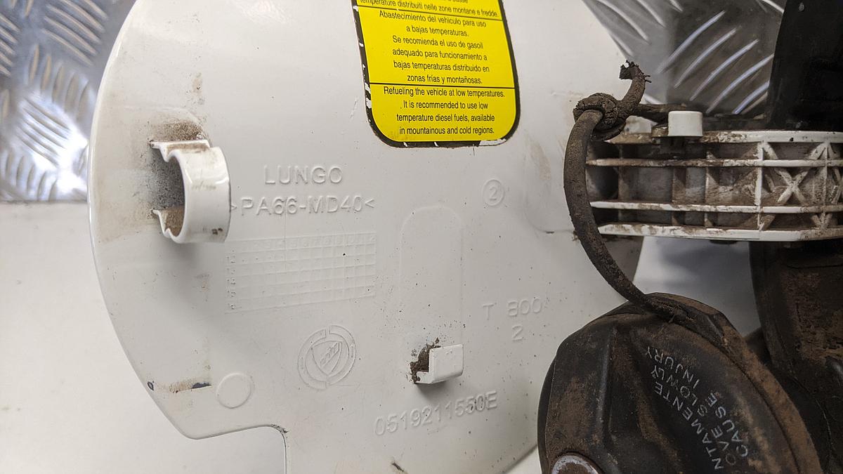 Fiat Doblo Typ 263 Tankklappe Tankdeckel Tankverschluss 249 Bianco weiss