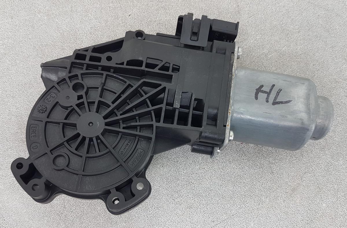 Tesla Model 3 Fensterhebermotor hinten links Bj2019 403116C231118