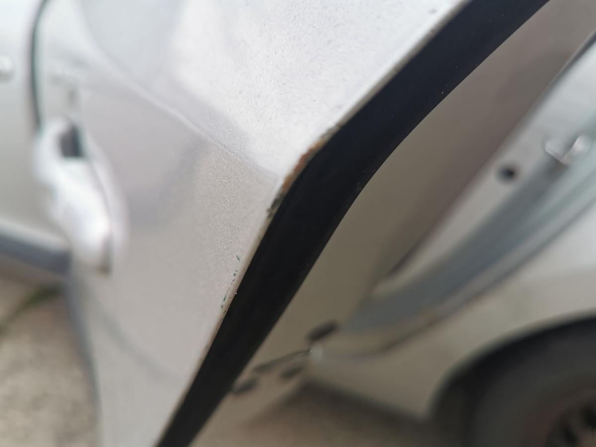 Renault Megane III Z Kombi Tür Autotür Fondtür Rohbautür hinten links TED69 GREY