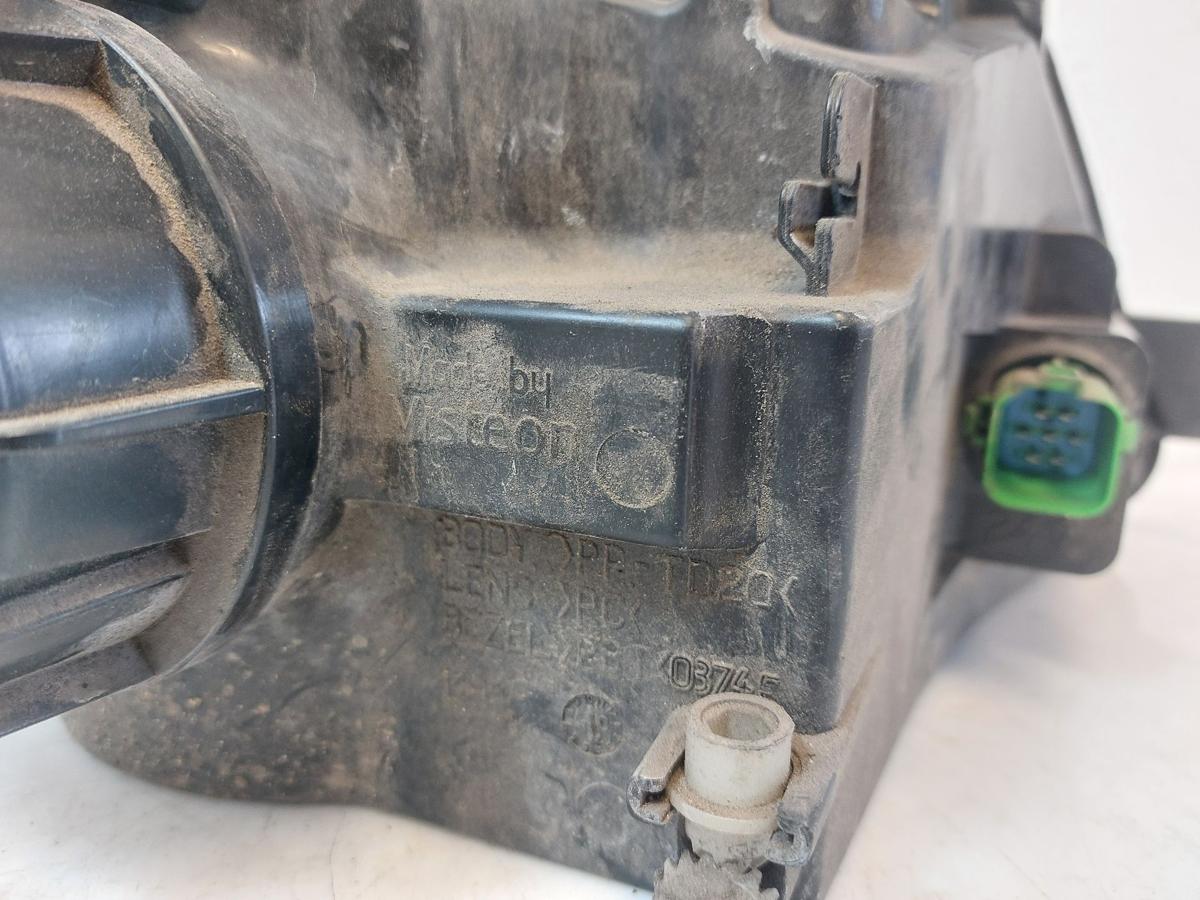 Ford Fiesta JD3 bis 2005 Scheinwerfer links Frontscheinwerfer Halogen Lampe