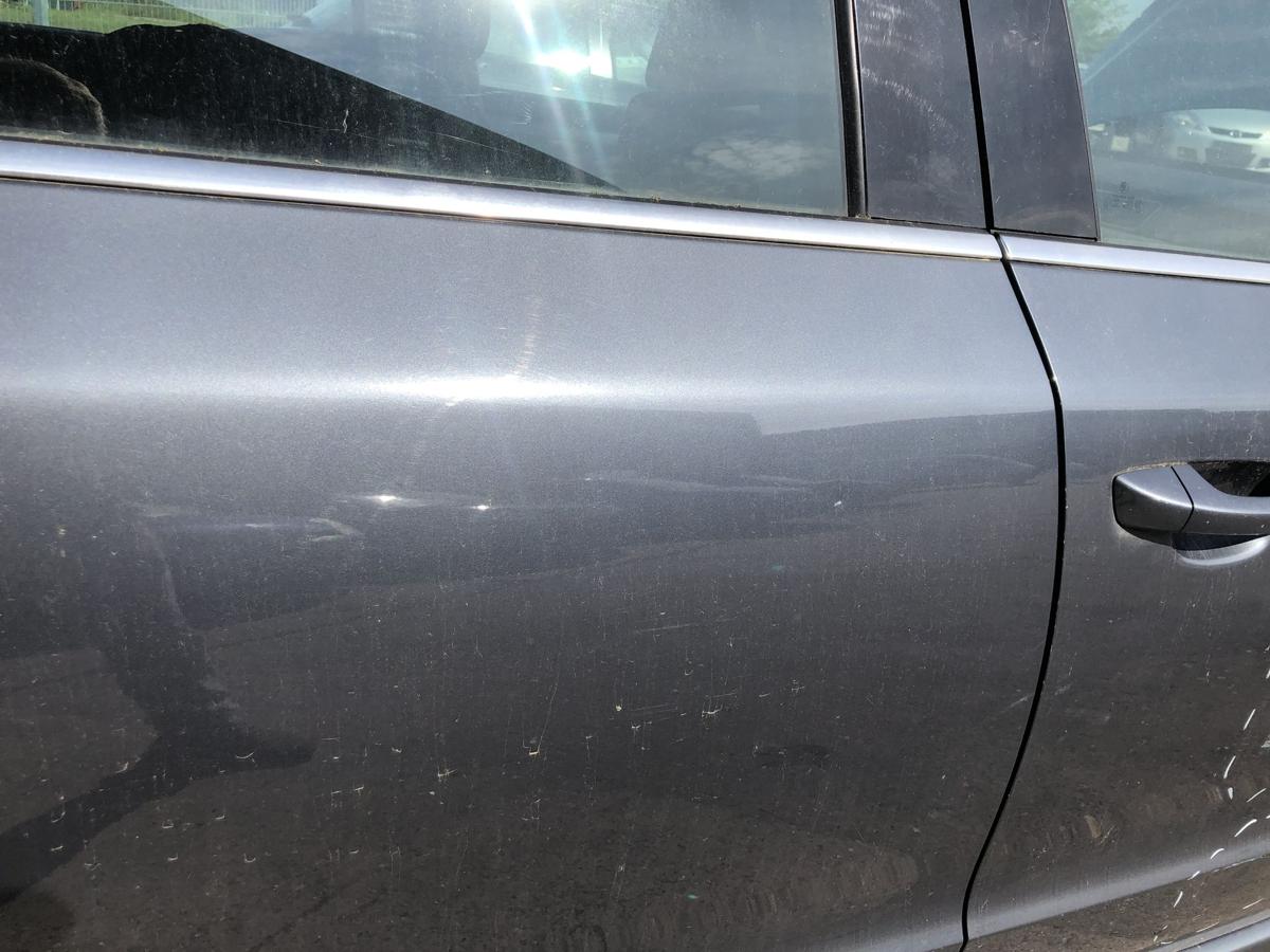 Skoda Superb 2 Typ 3T T&uuml;r hinten rechts Limo im Rohbau LF8J Anthrazitgrau