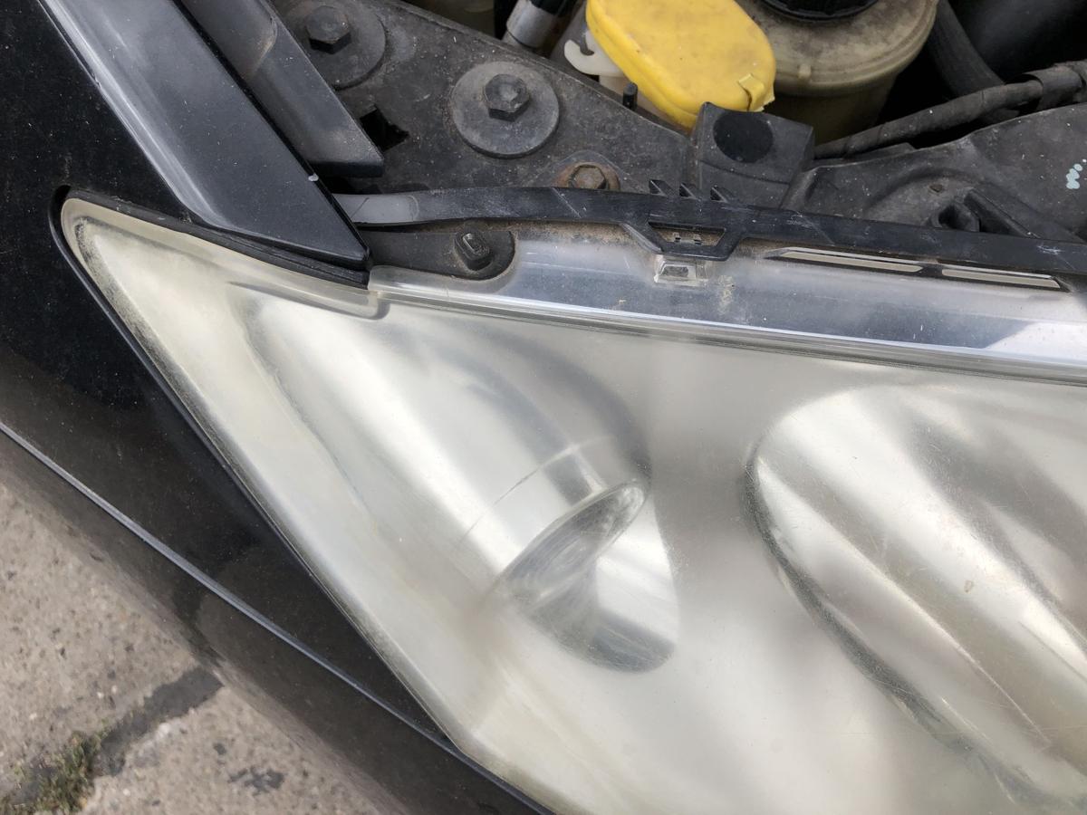 Renault Laguna III 3 Scheinwerfer rechts Hauptscheinwerfer Halogen stark Tr&uuml;b