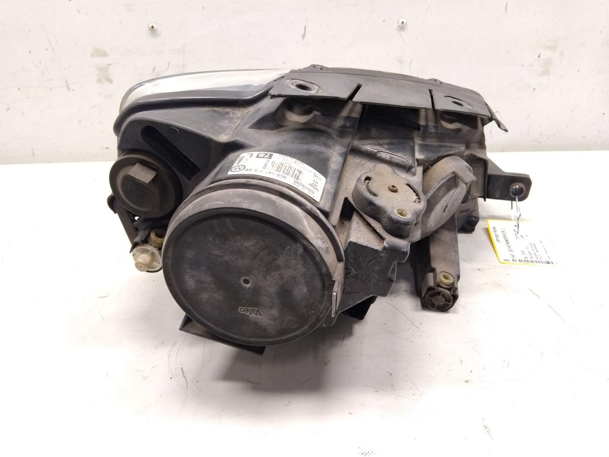 VW Passat 3C original Scheinwerfer vorn links Halogen mit LWR Valeo BJ2009