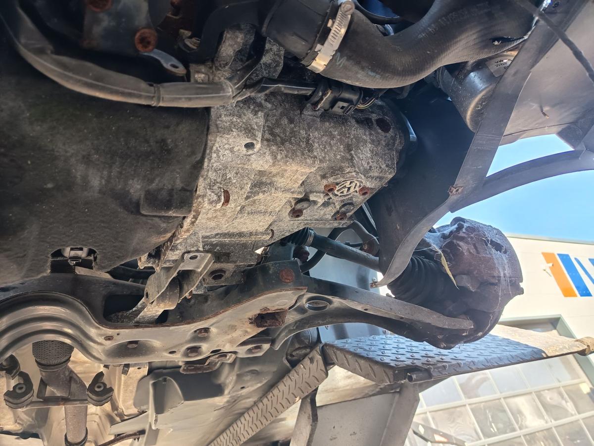 VW Polo 6R orig Schaltgetriebe 5Gang MZM Diesel 1,6l 66kW 139Tkm Bj 2011