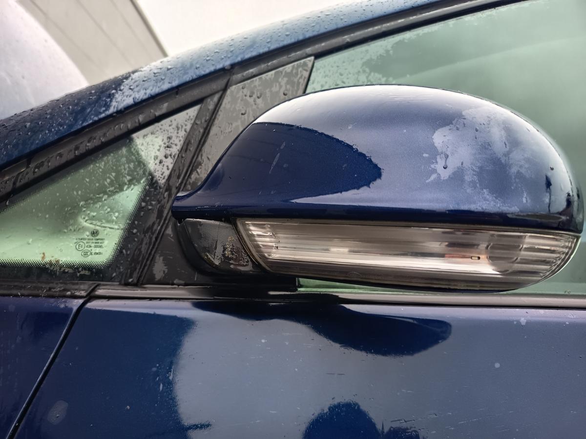 VW Golf Plus original Aussenspiegel links elektrisch D5Q Shadow Blue Bj 2009