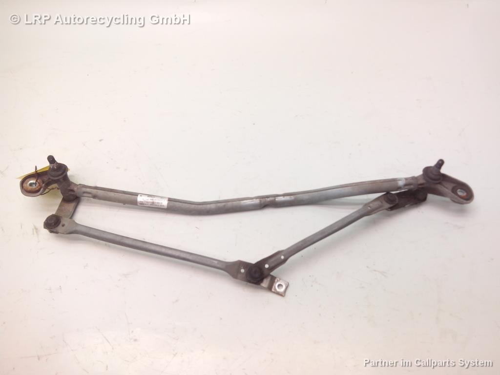 Audi A4 B7 8E BJ2007 original Wischergestänge vorn 3397020845 BOSCH ohne Wischermotor