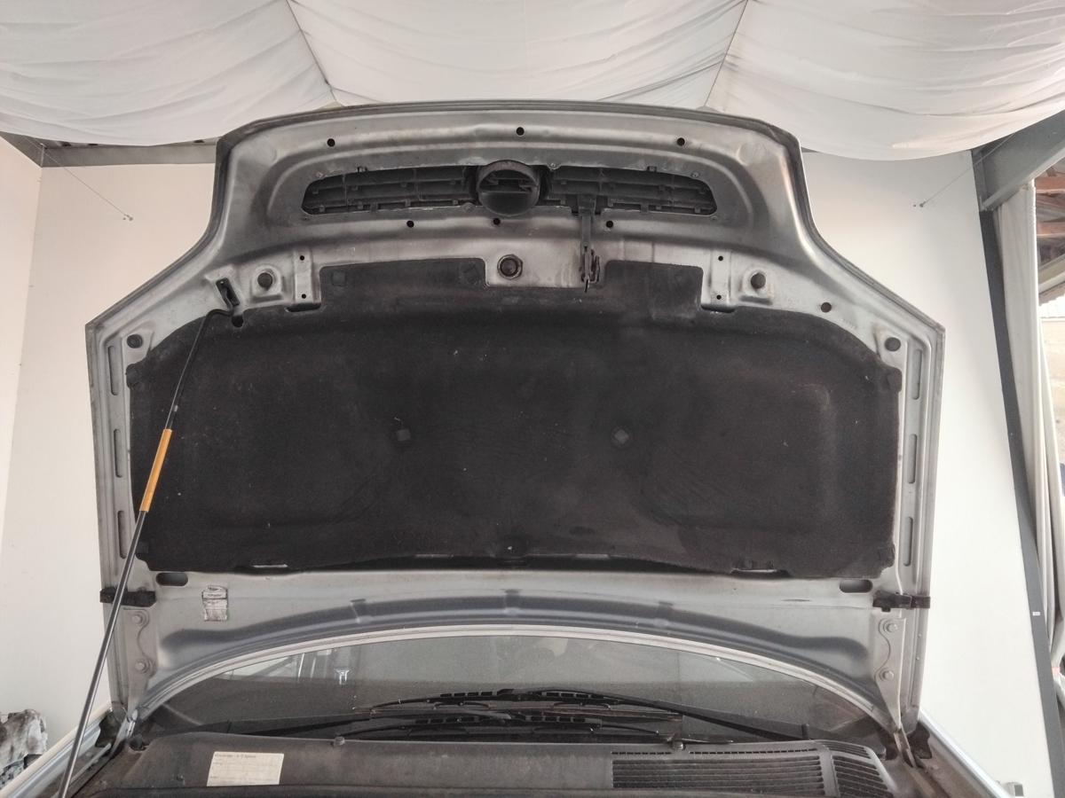 Opel Zafira A Motorhaube 94L Miragemetallic Z151 mit Grill BJ2001
