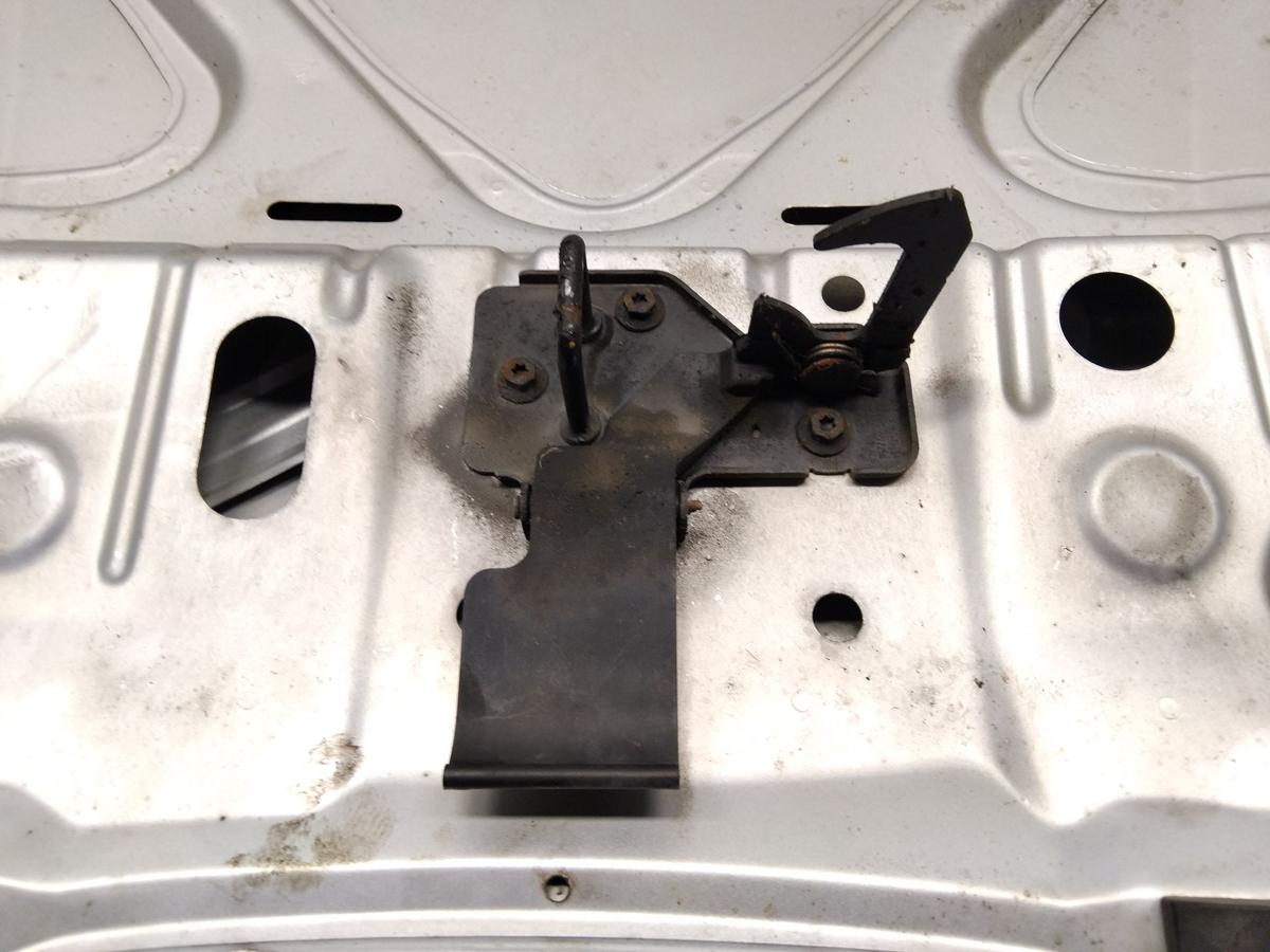 Seat Ibiza III 6L original Motorhaube Deckel vorn LS7Y Lunasilbermetallic BJ2007