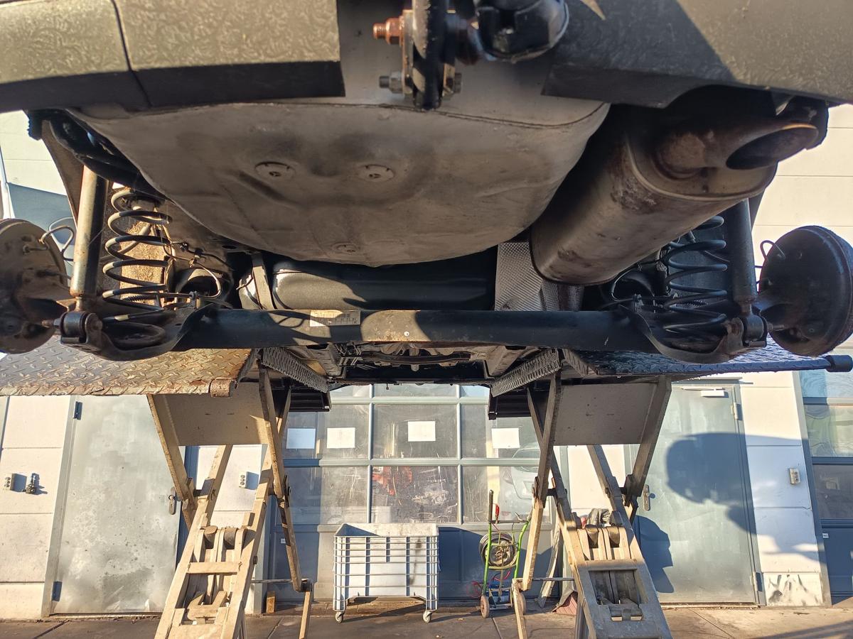 Ford Fiesta VII original Hinterachse trommelgebremst f&uuml;r 1,4l 52kW Diesel Bj2011