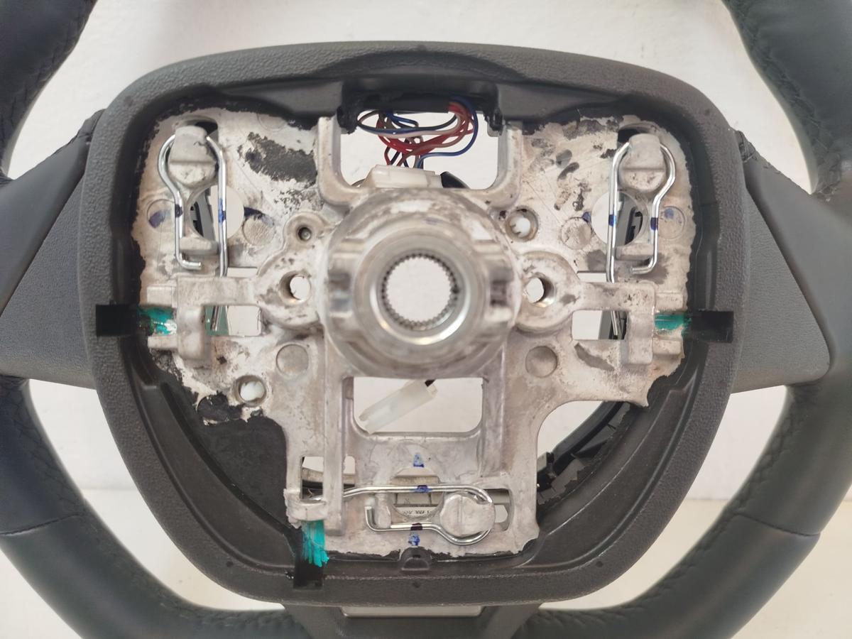Omoda 5 EV Elektro Lederlenkrad Lenkrad Leder 3 Speichen Originalteil