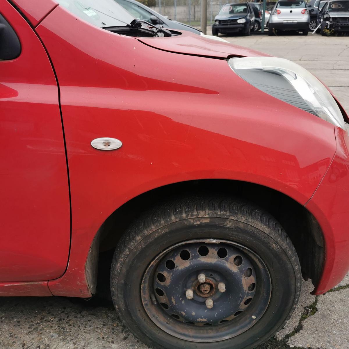 Nissan Micra 3 K12 Kotflügel Fender Seitenwand vorn rechts Z10 Solid Red