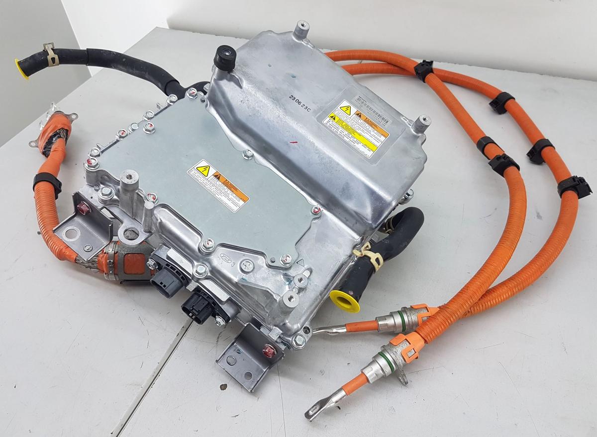Mitsubishi Eclipse Cross Steuerger&auml;t Elektromotor hinten Bj2023 Inverter