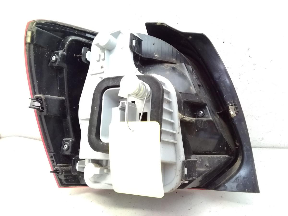 VW Polo 6R original R&uuml;ckleuchte Heckleuchte rechts Bj.2010