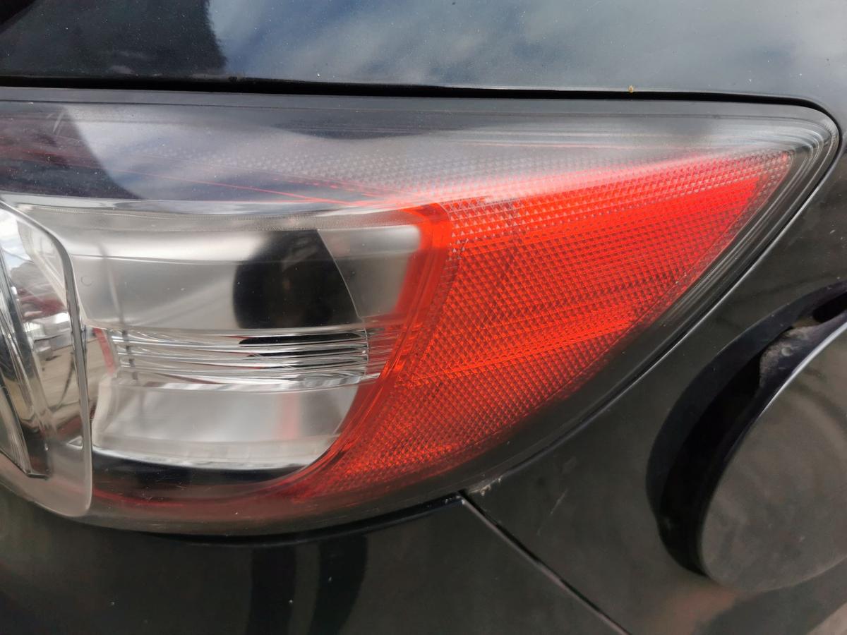 Mazda 3 BL Rückleuchte Schlussleuchte Rücklicht hinten aussen rechts 5 Türer