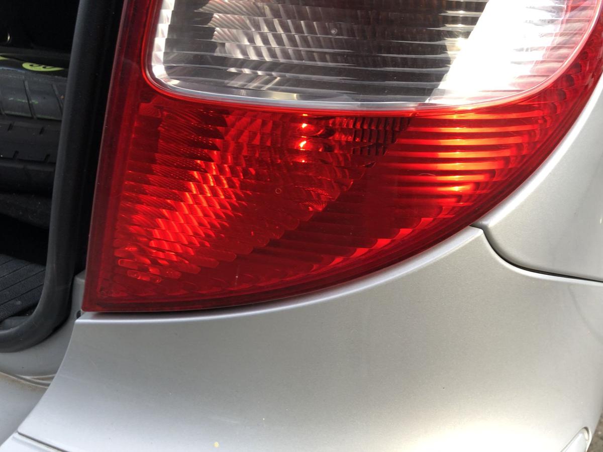 Mercedes A Klasse W169 bis 08 Rückleuchte rechts Rücklicht Heckleuchte OEM