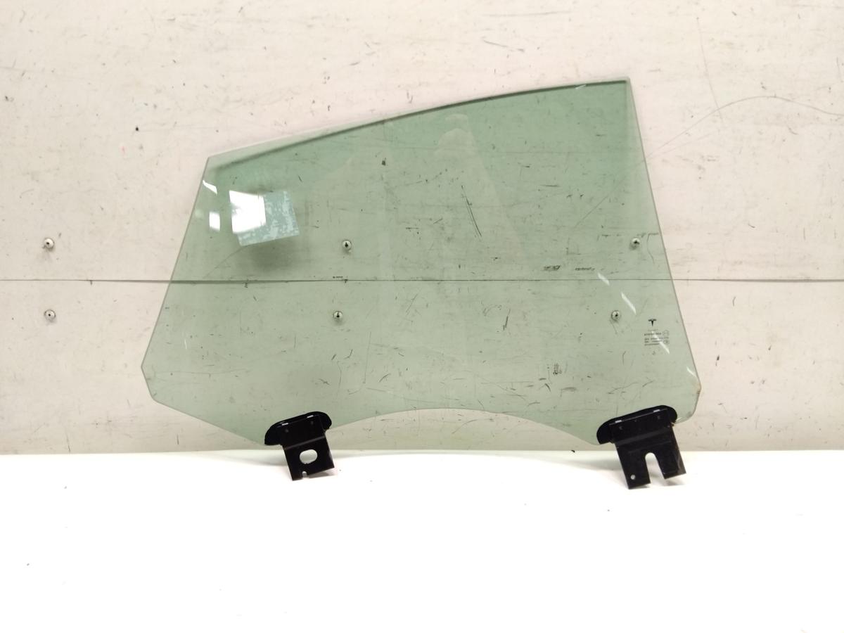 Tesla Model S P85D original T&uuml;rscheibe hinten links gr&uuml;ncolor BJ2014