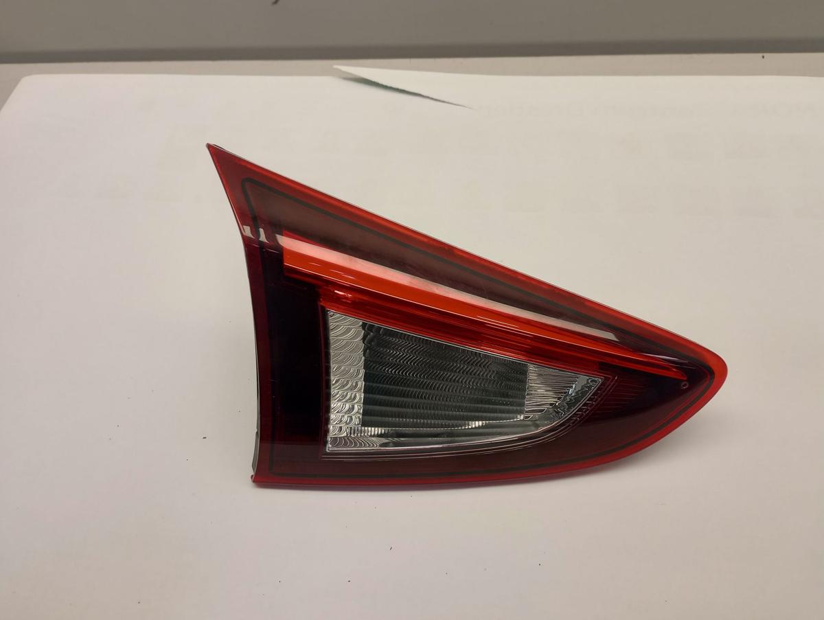 Mazda 2 III DJ orig Rückleuchte innen links Heckleuchte Bj 2015