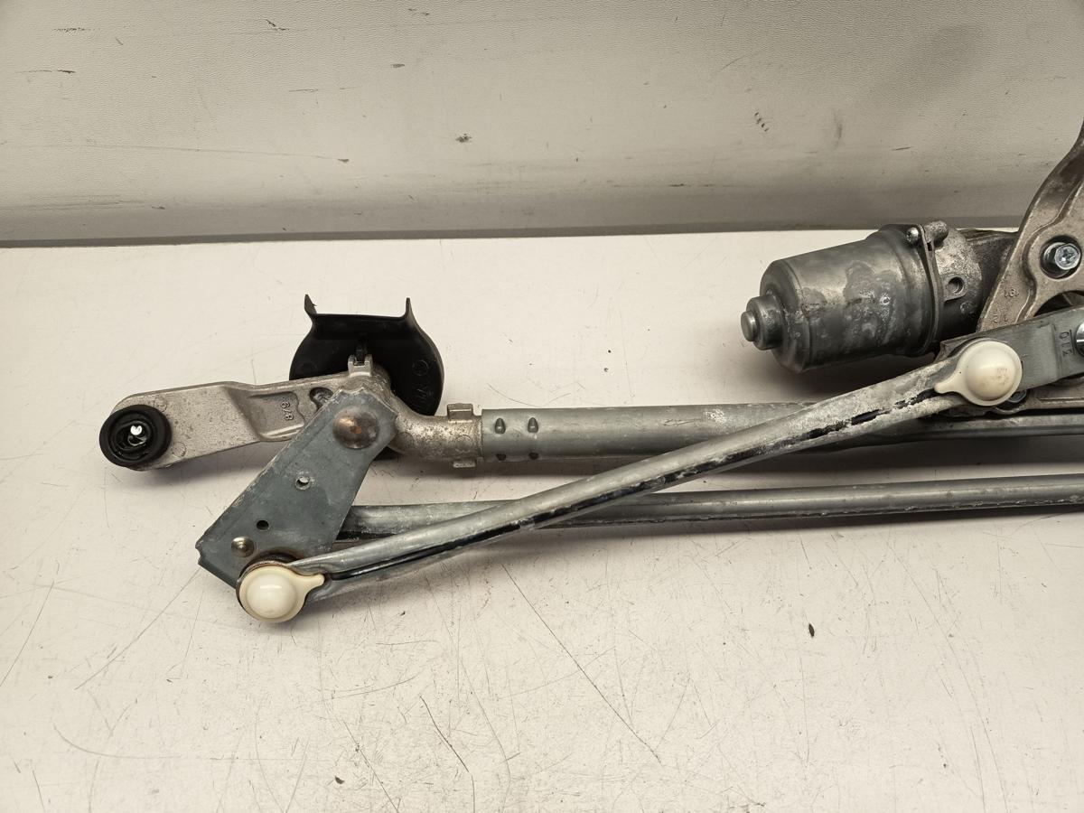 Opel Insignia B original Wischermotor vorne mi Gest&auml;nge Baujahr 2019