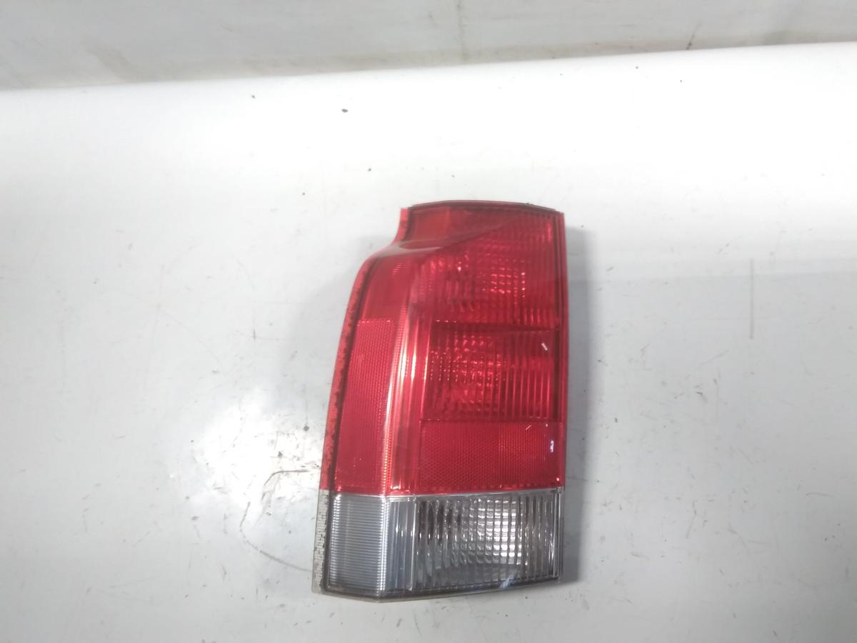 Volvo V70 II original Rückleuchte Heckleuchte links unten Bj.2003