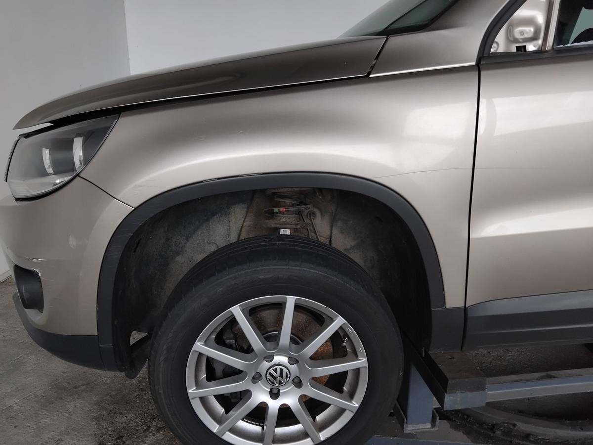 VW Tiguan 5N2 original Kotfl&uuml;gel vorn links titaniumbeigemetallic LA1X BJ2012