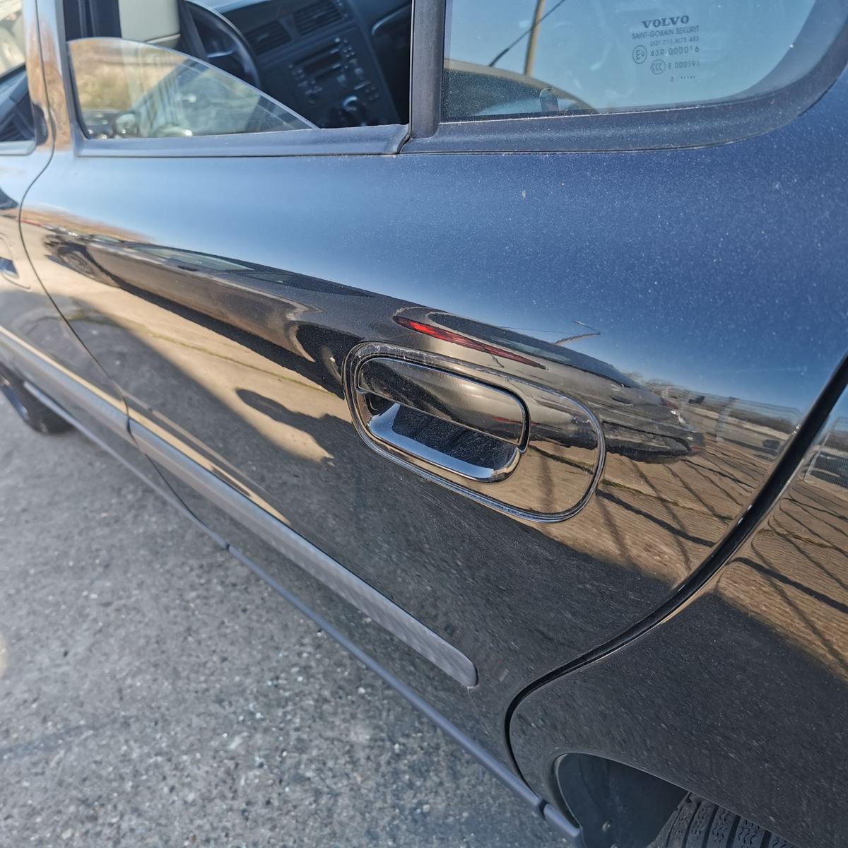 Volvo S60 RS Tür Autotür Rohbautür hinten links Fondtür 01900 Black Stone