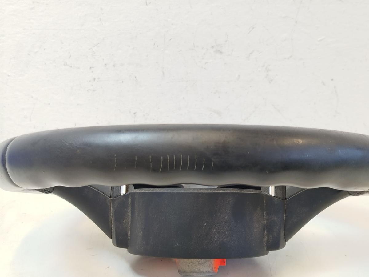 BMW 3er F30 F31 Sport Lederlenkrad M-Sport Lenkrad Leder 3 Speichen Text lesen