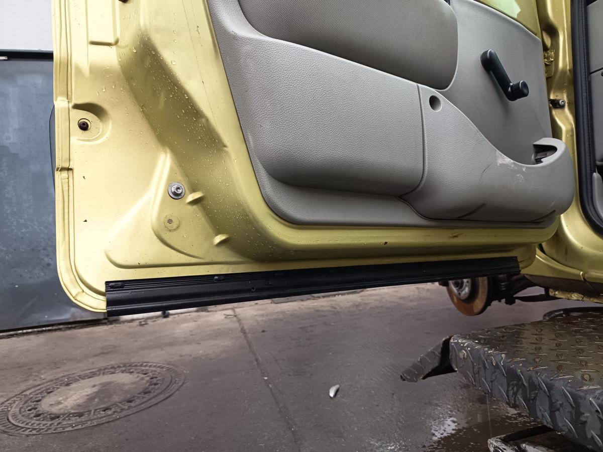 Renault Kangoo KC original T&uuml;r vorn links TED99 Limettengr&uuml;n ab 2003